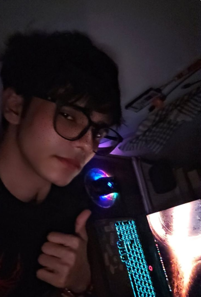 <em>Luis Felipe A.</em>